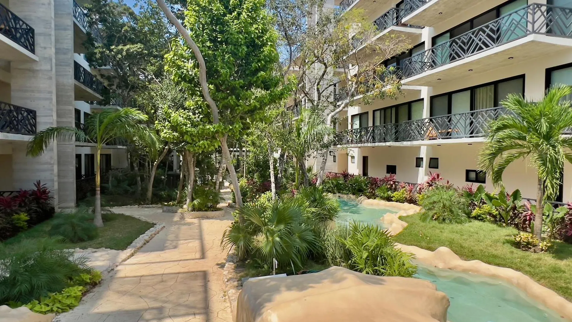 Great Located Studios In Tulum By Casago